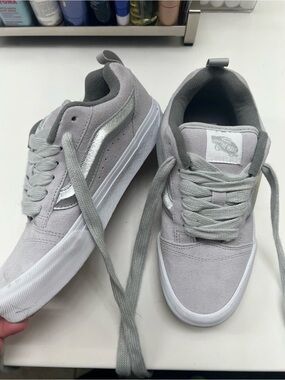 Vans Light Gray Suede Sneakers with Metallic Silver Knu Skool women’s size 8